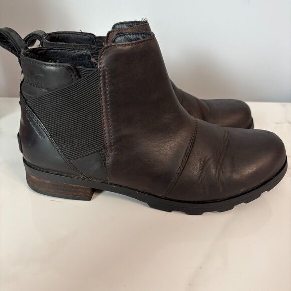 Sorel Women Emelie Lug Sole Chelsea Booties Boots Chunky Dark Brown Size 8 - Picture 2 of 9